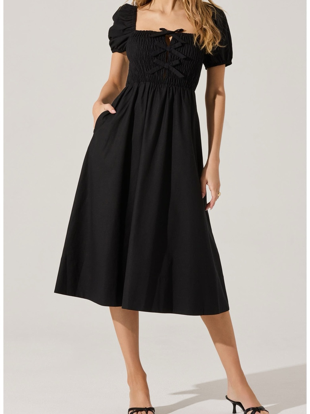 ASTR the Label Bow Detail Smock Bodice Cotton Blend Dress